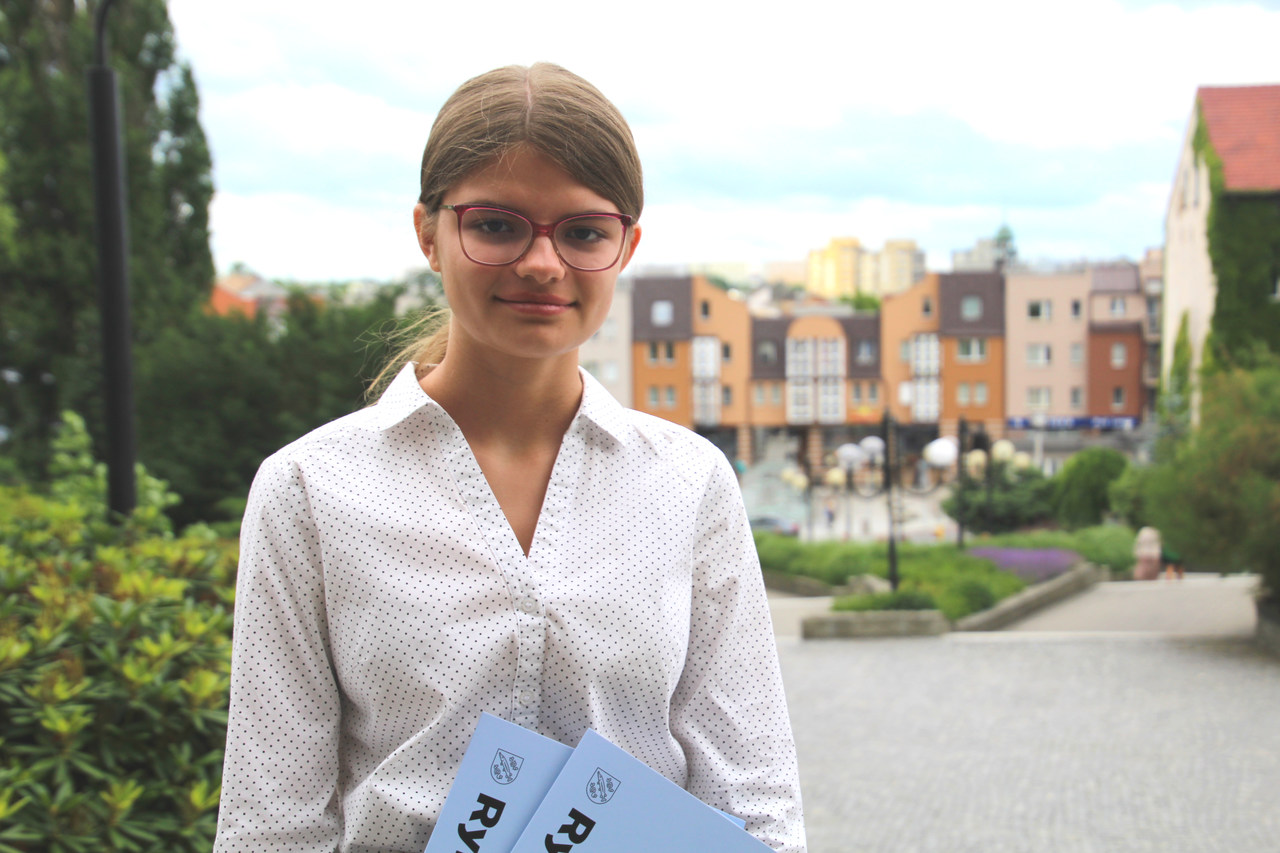 Zofia Zimny jest jednym z dziesięciorga uczniów, którzy mogą się poszczycić podwójnymi laurami - tytułem prymusa i stypendysty. Zdj. Sabina Horzela-Piskula 