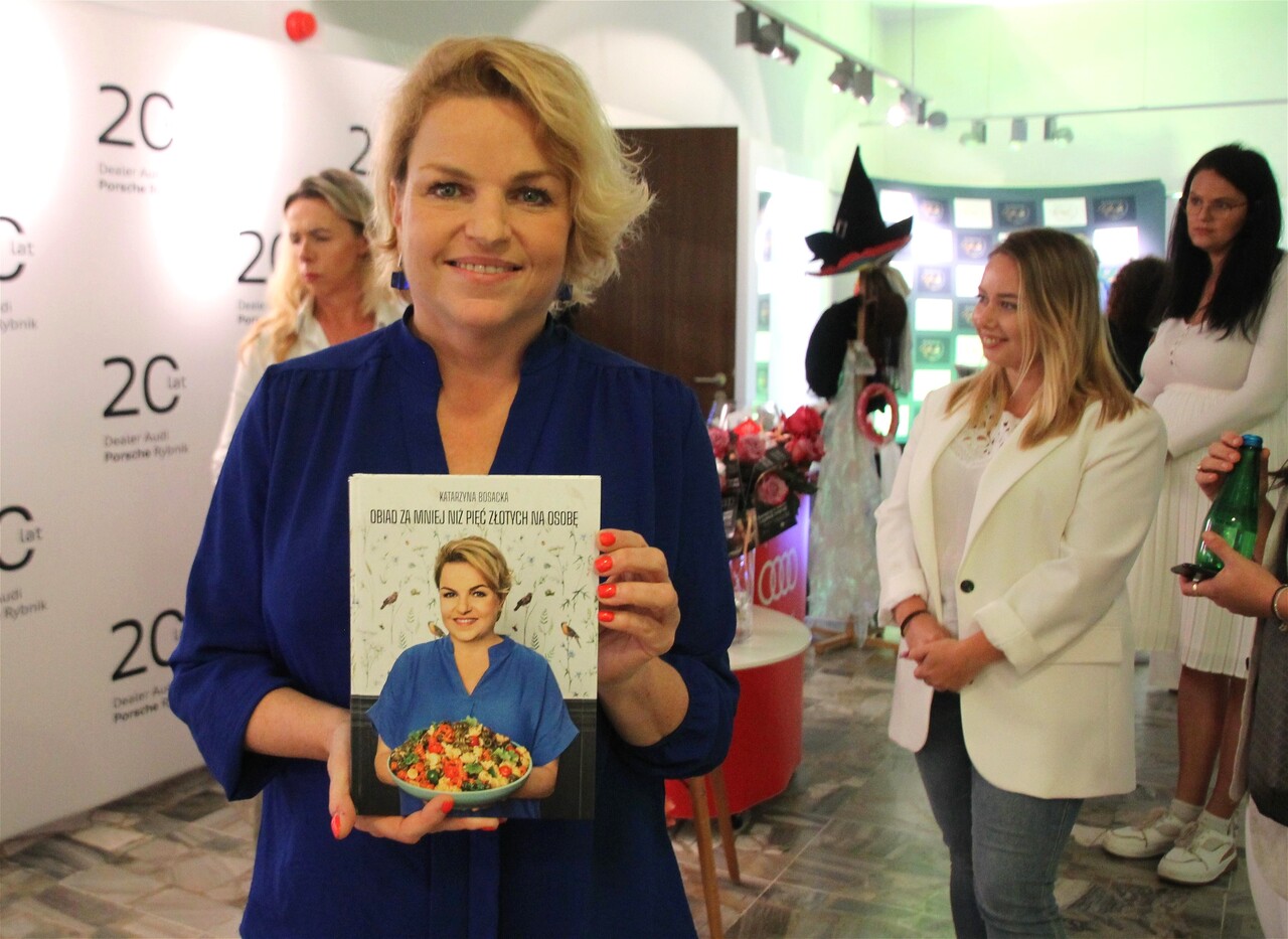 Katarzyna Bosacka prezentowała w Rybniku swoją nową książkę. Zdj. (S)