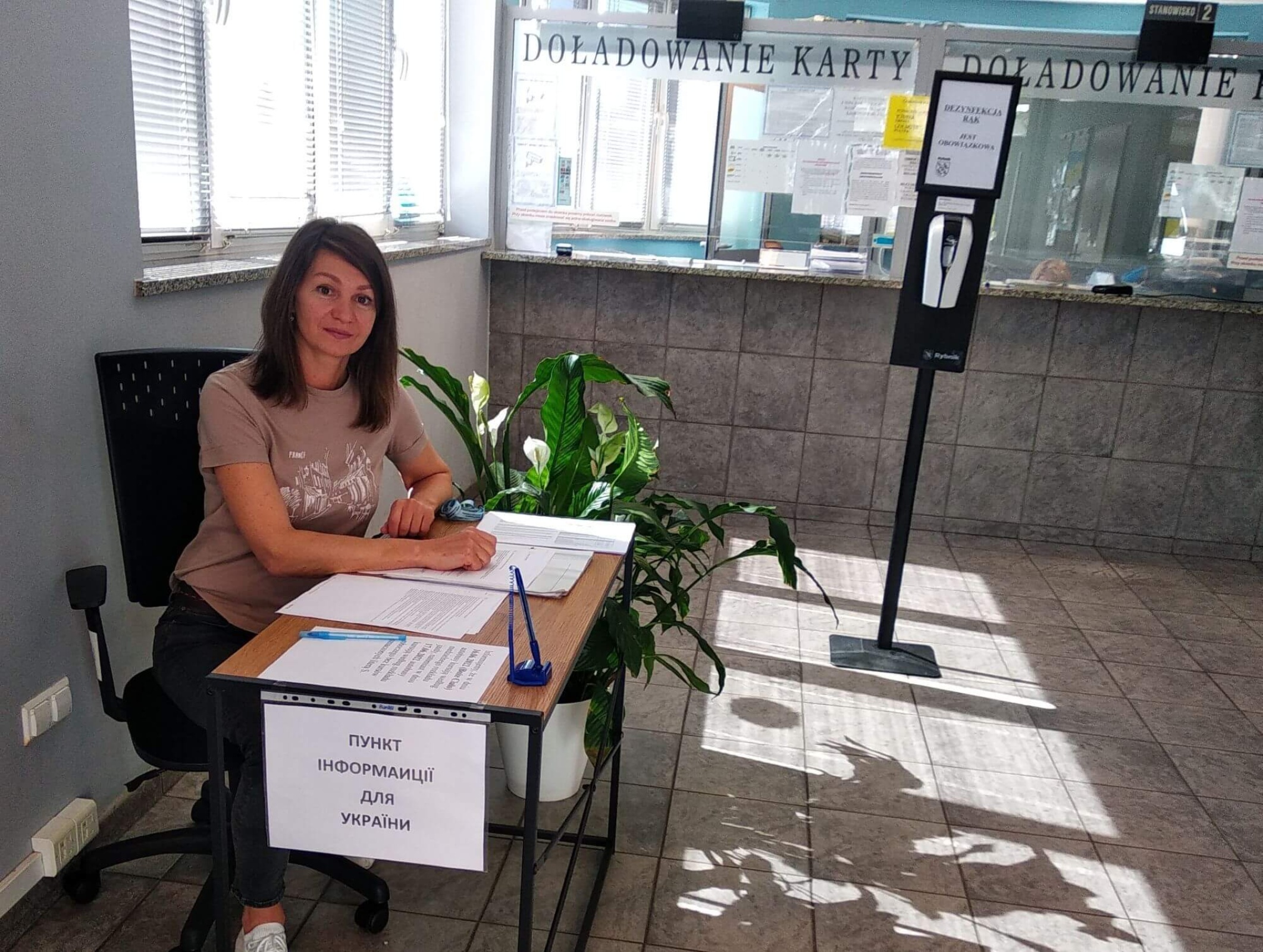 Spółka Komunikacja Miejska Rybnik zatrudniła panią Svitlanę, która zajmuje się obsługą klienta w języku ukraińskim. 