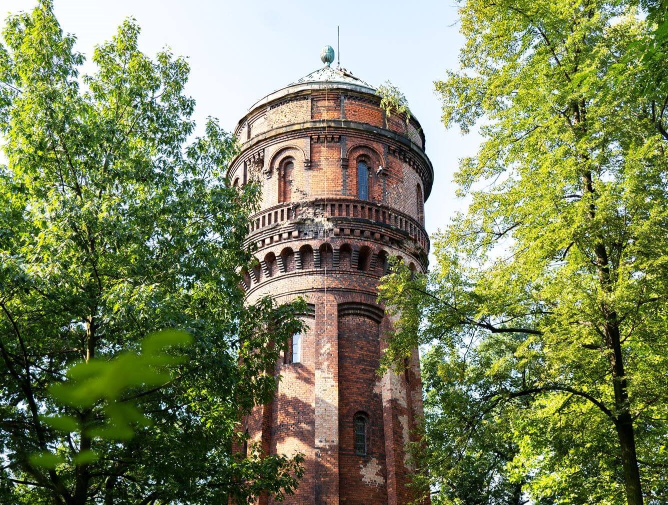 Charakterystyczna wieża to jeden z symboli dzielnicy Północ. Zdj. M.Koczy