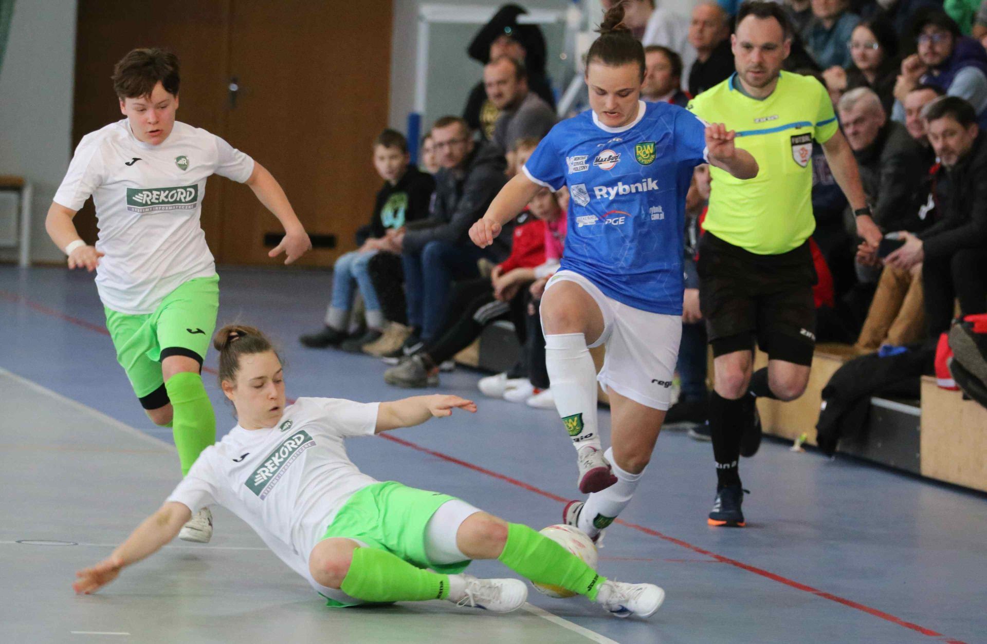 Futsal to piłka nożna w bardzo widowiskowym wydaniu. Zdj. Wacław Troszka