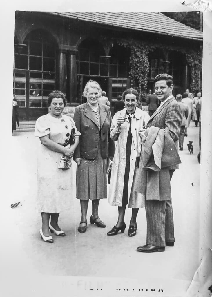 Eryk z żoną Klarą (po prawej) w Krynicy latem 1939 r. (z albumu Witty Priester)