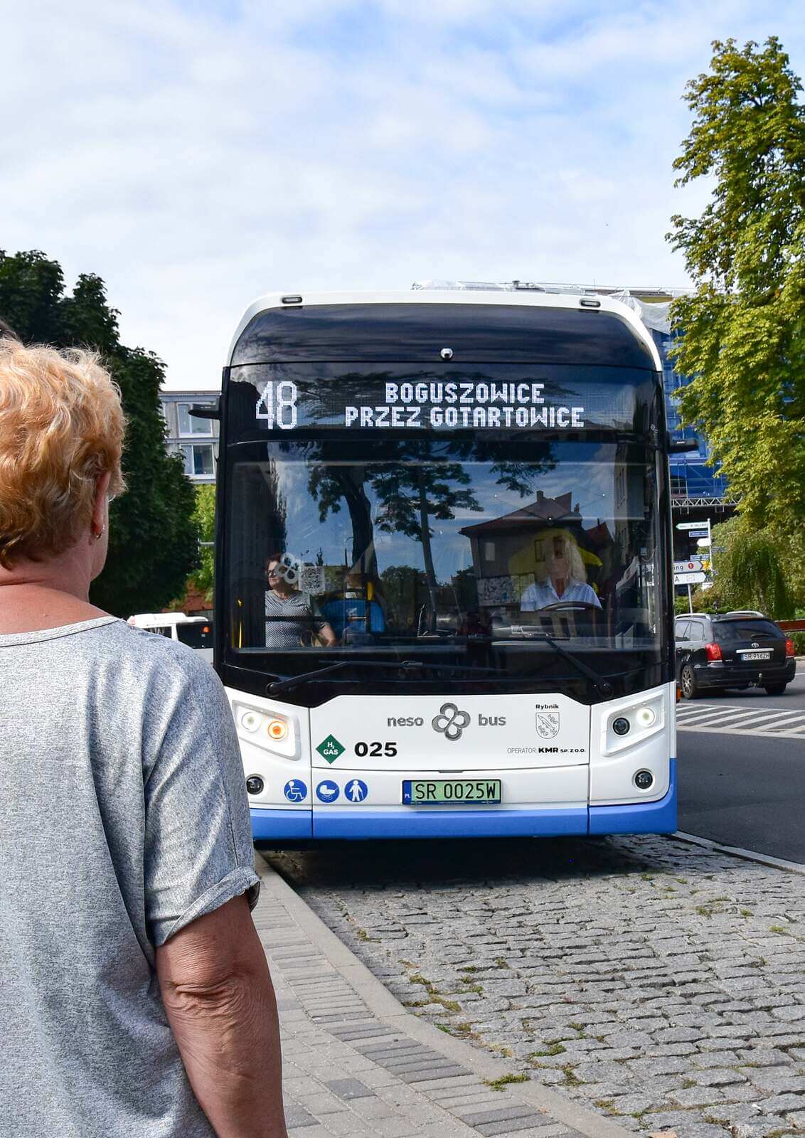 Seniorzy a także dzieci w Rybniku jeżdżą autobusami za darmo. Zdj. Michał Koczy
